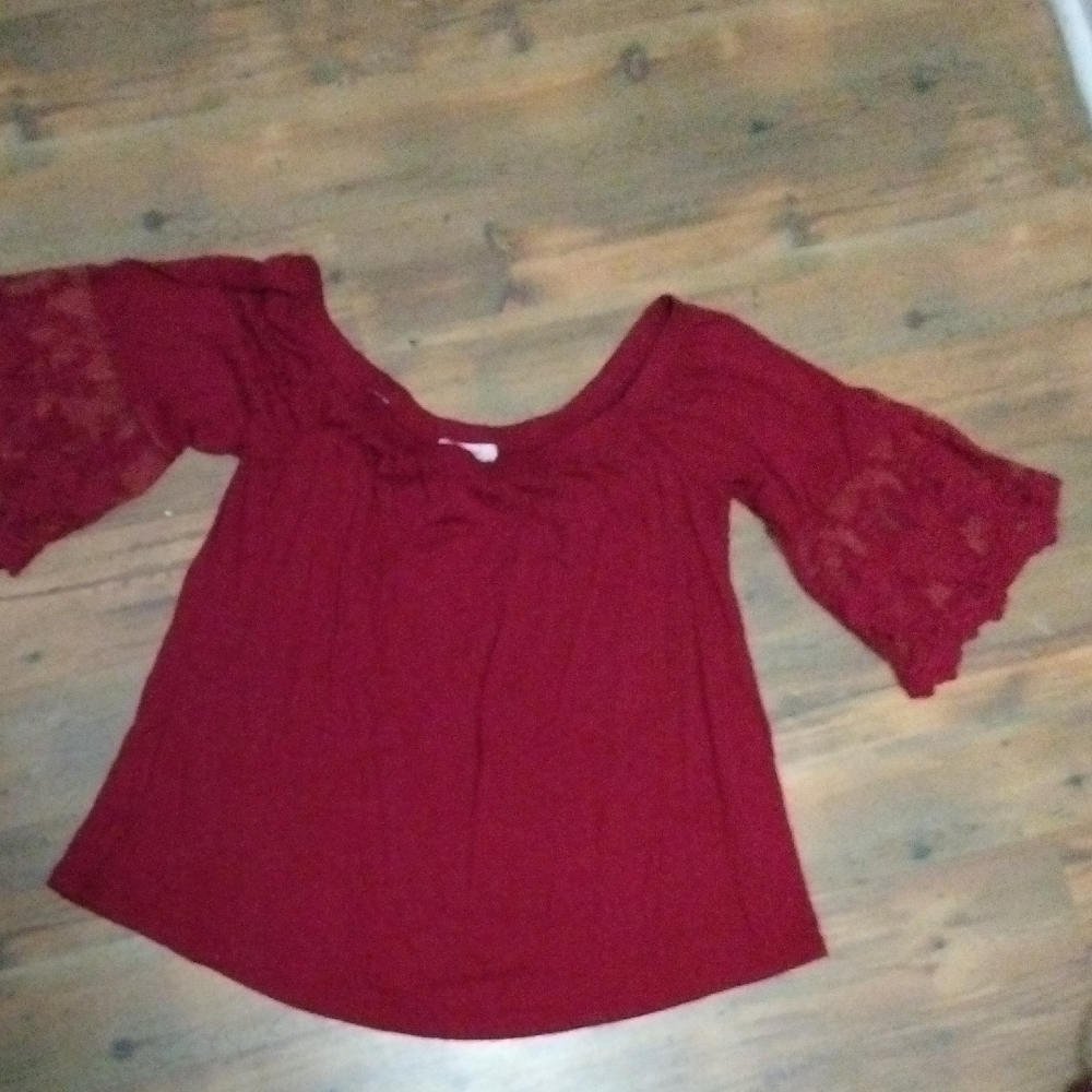 Paper Tee Burgundy Lace Sleeve Blouse